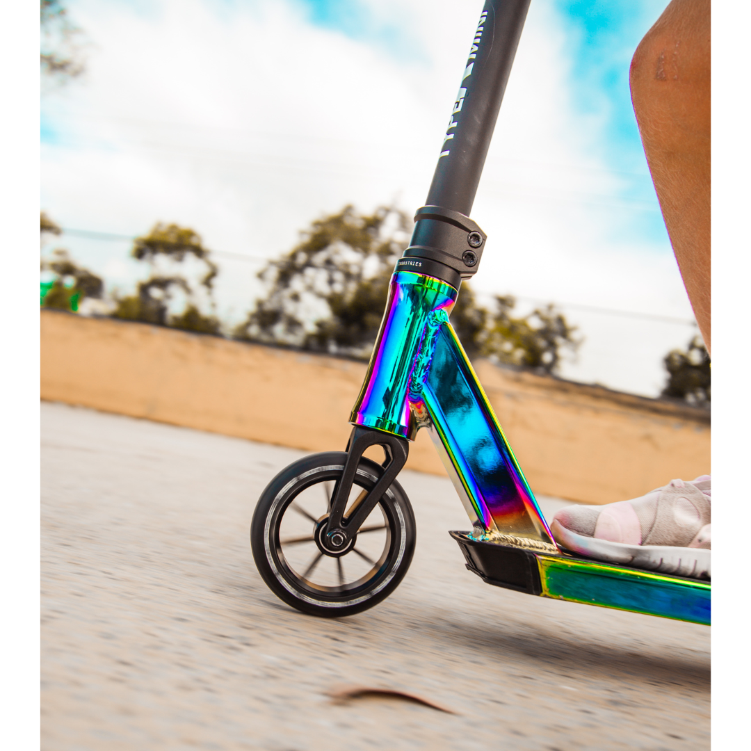 root-industries-type-r-mini-stunt-scooter-rocket-fuel image 8