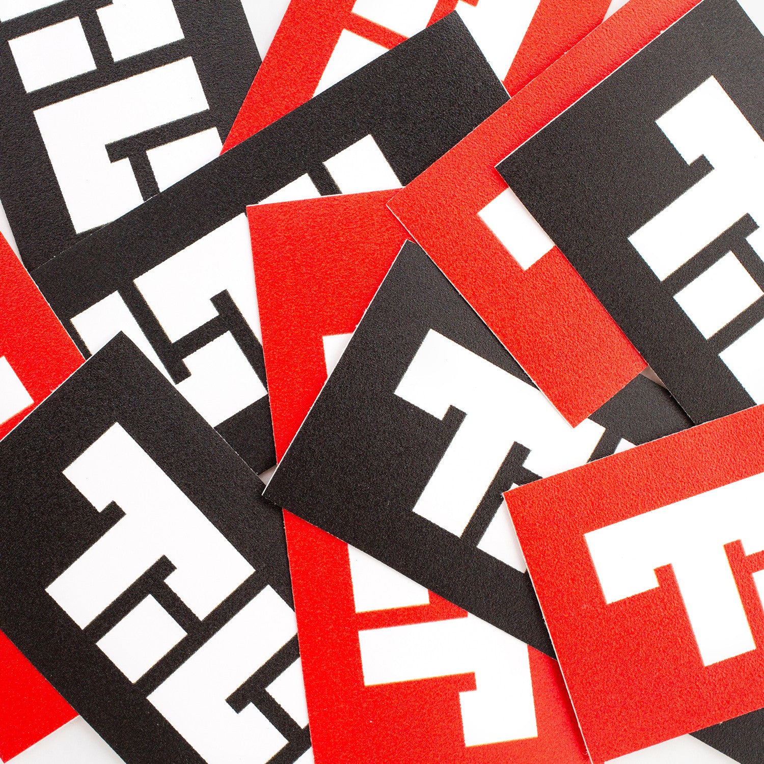 tilt-stage-iii-block-logo-shop-sticker-rot-vinyl-76mm image 2