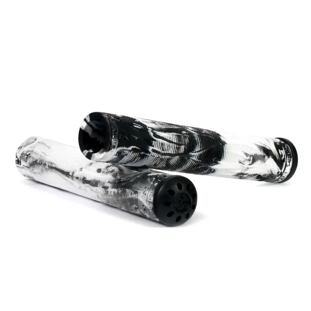 root-industries-r2-air-griffe-stunt-scooter-wei-schwarz-175mm image 1